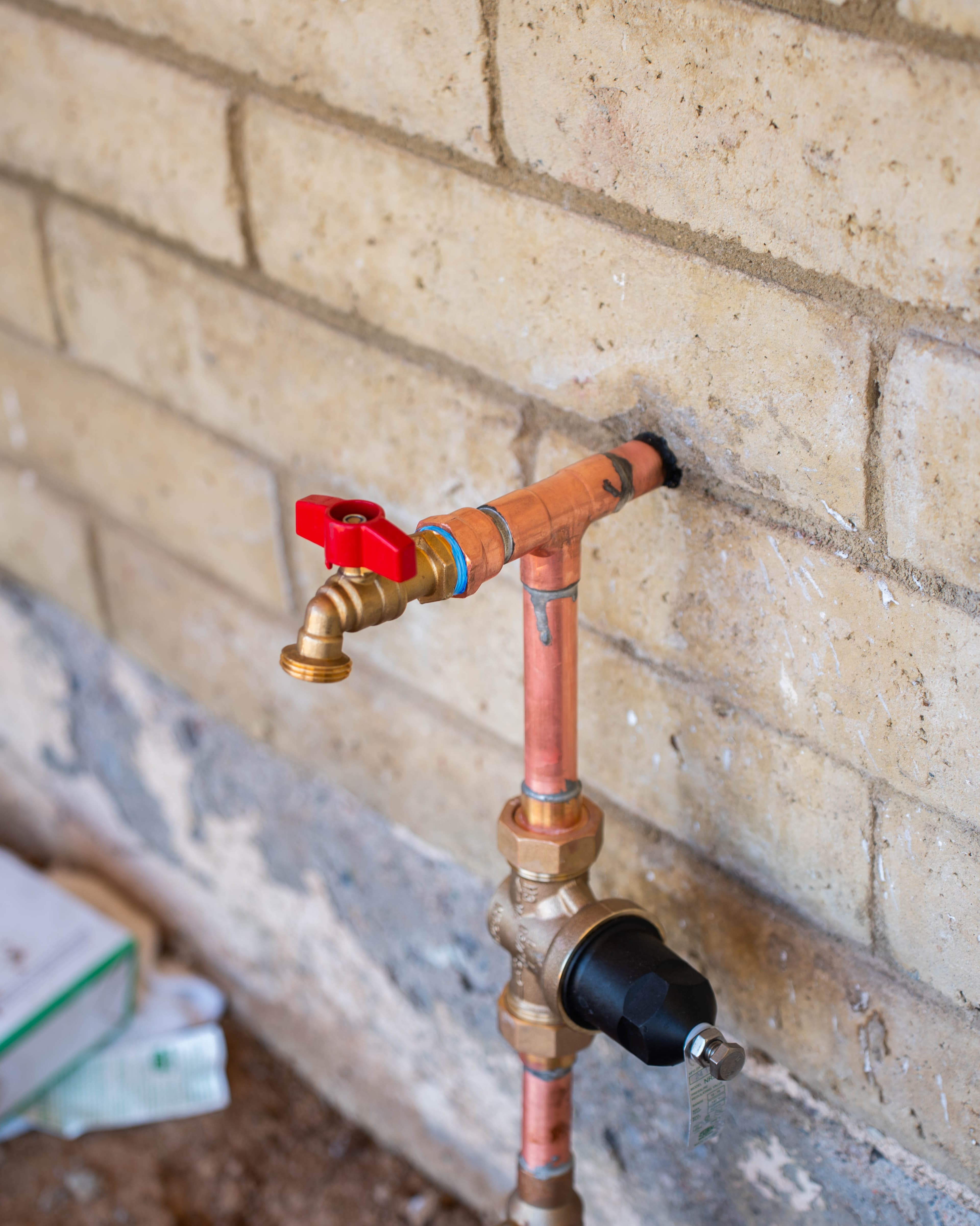 Slab Leak Signs Phoenix Homeowners Should Never Ignore